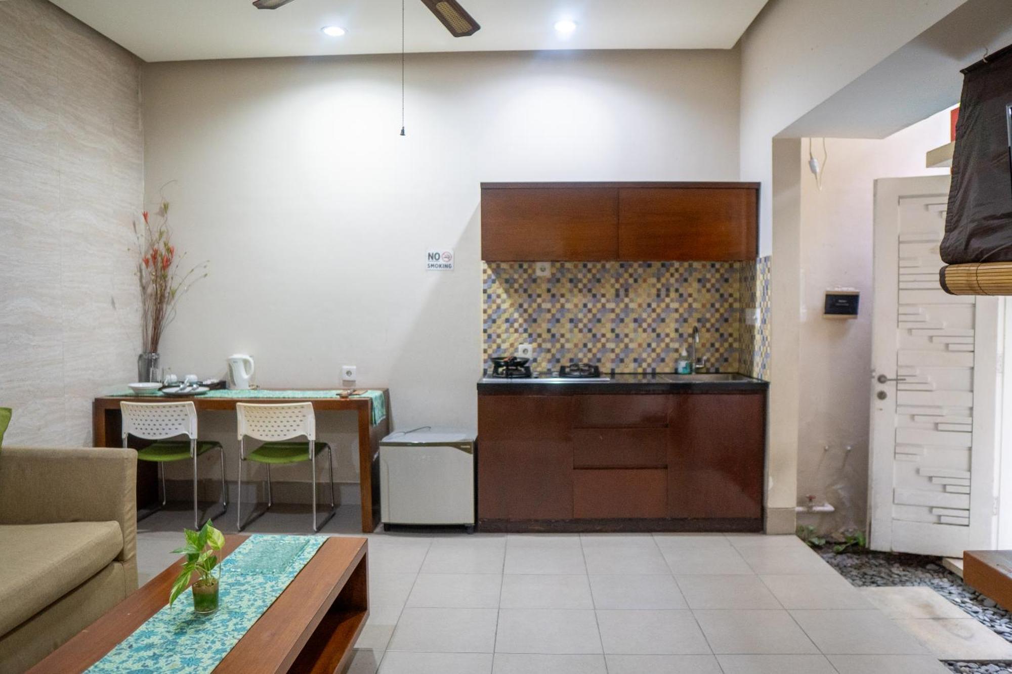 The Green Zhurga Suite Kerobokan Eksteriør billede